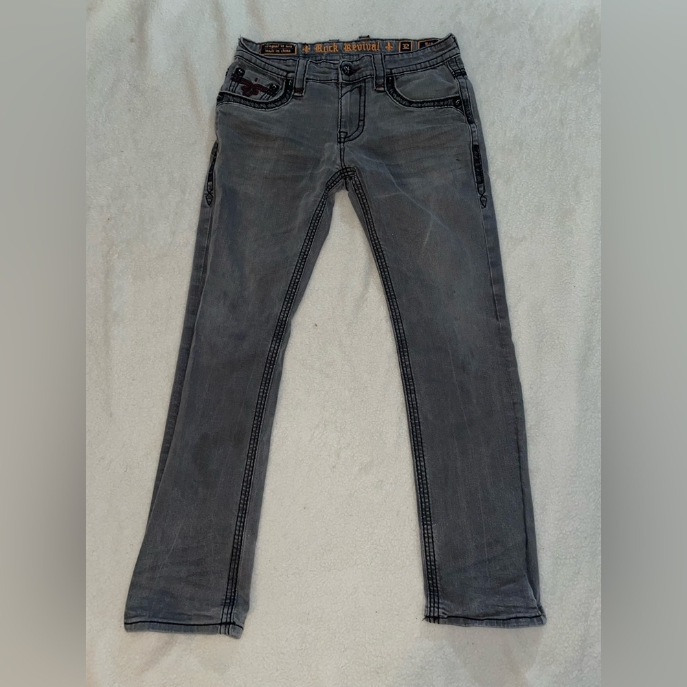 Gray rock revival jeans in size 32